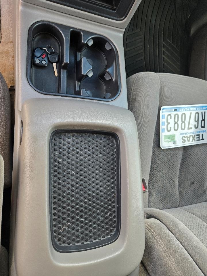 Chevrolet Suburban 4dr 1500 LS 2005