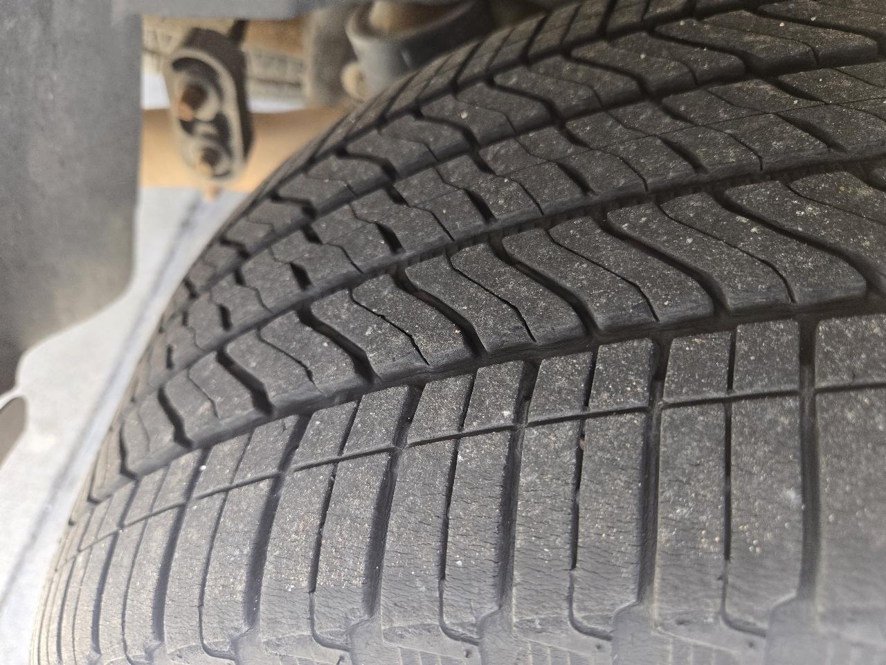 Chevrolet Suburban 4dr 1500 LS 2005