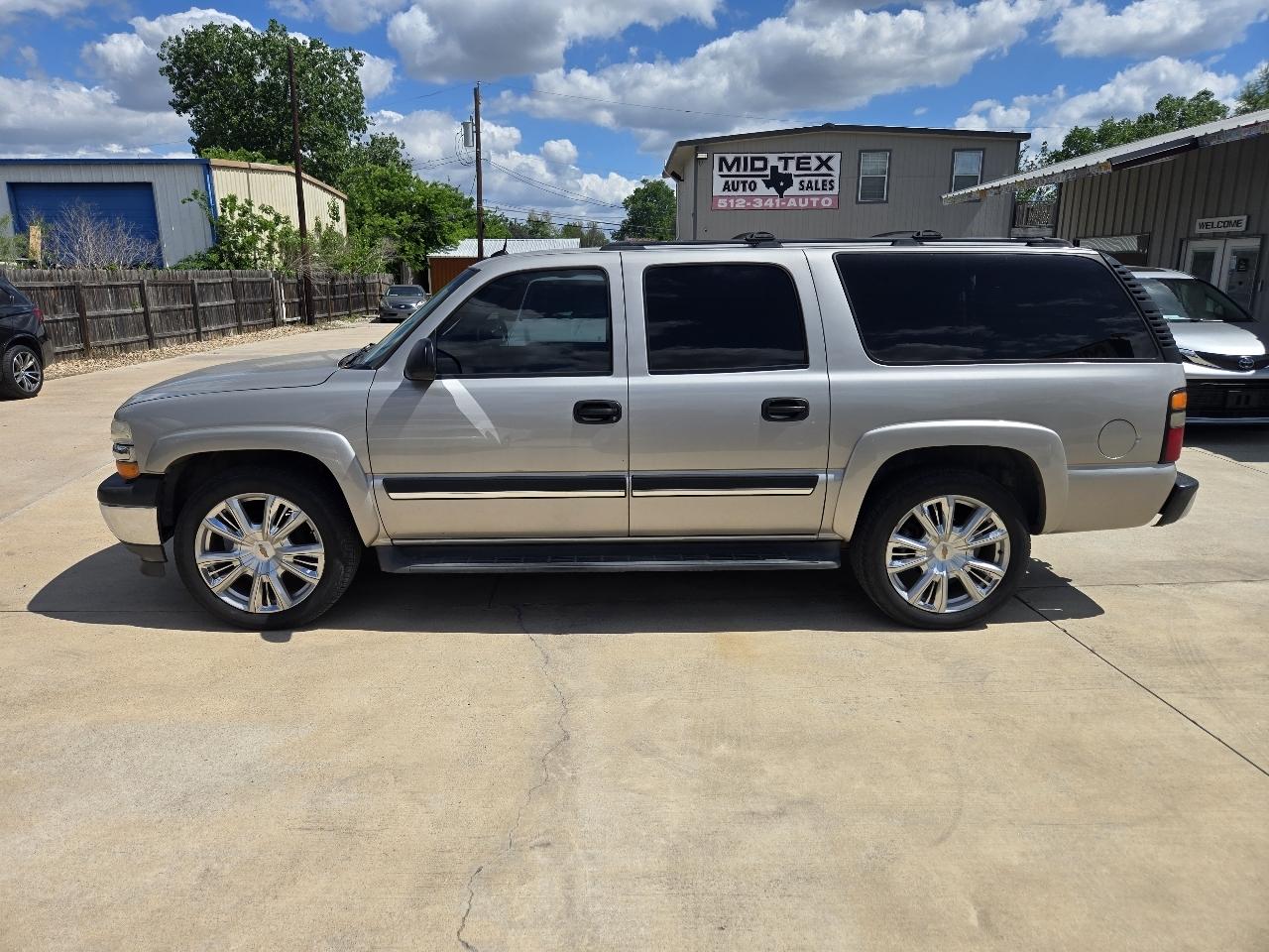 Chevrolet Suburban 4dr 1500 LS 2005
