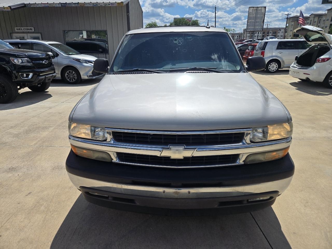 Chevrolet Suburban 4dr 1500 LS 2005