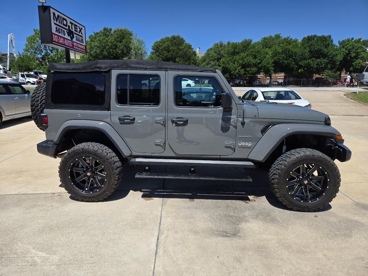 Jeep Wrangler Unlimited Sahara 4x4 2018