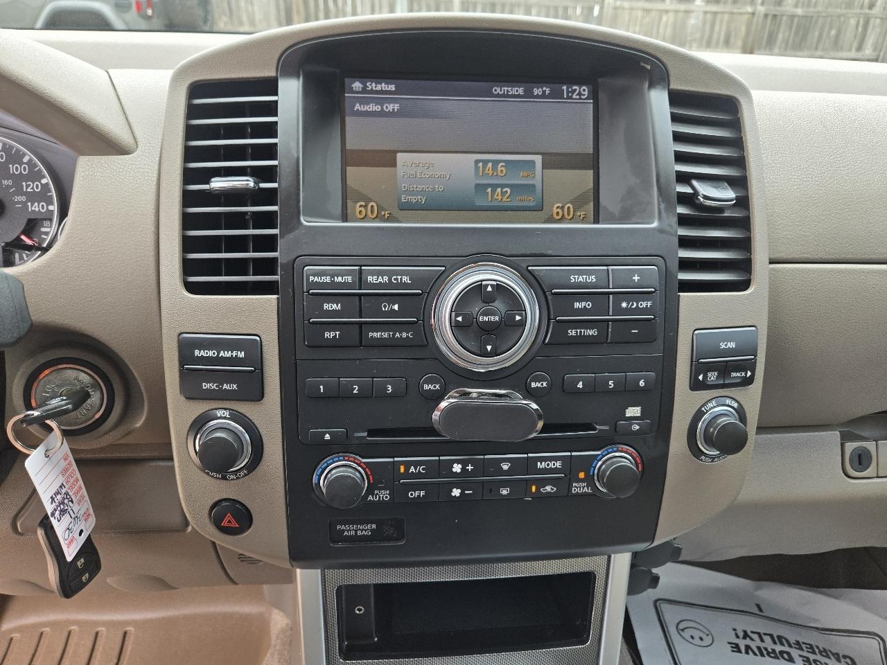 Nissan Pathfinder 2WD 4dr V6 SV 2011