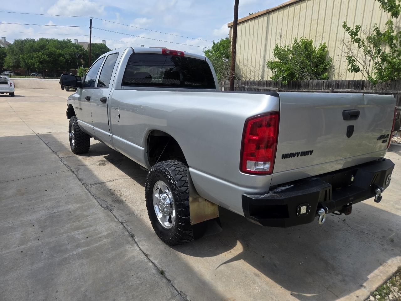 Dodge Ram 2500 4dr Quad Cab 160.5" WB 4WD SLT 2005