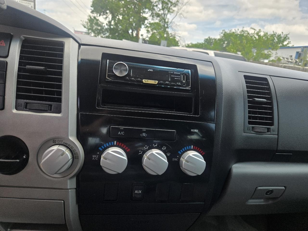Toyota Tundra 2WD Truck Dbl 4.0L V6 5-Spd AT (Natl) 2008