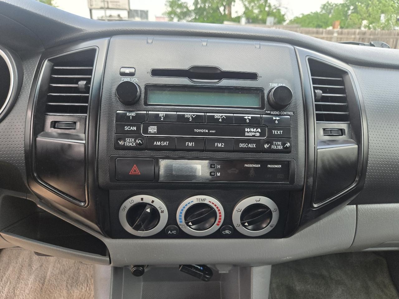 Toyota Tacoma 2WD Double V6 AT PreRunner (Natl) 2009