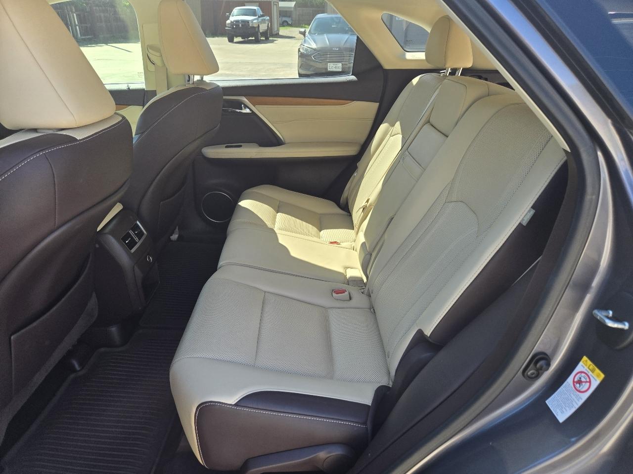 Lexus RX RX 350 FWD 2017