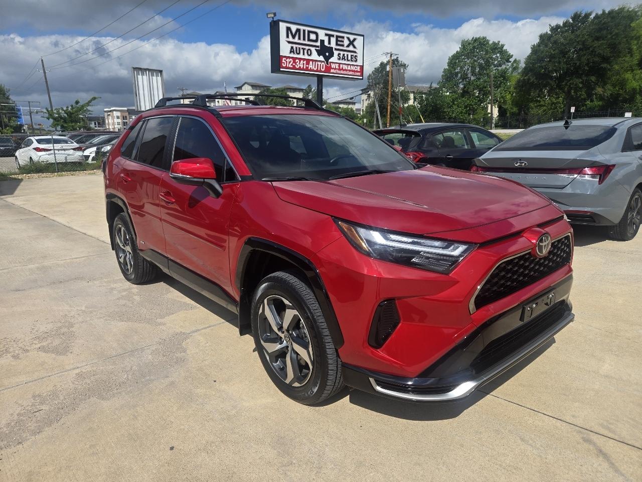 Toyota RAV4 Plug-In Hybrid SE (Natl) 2025