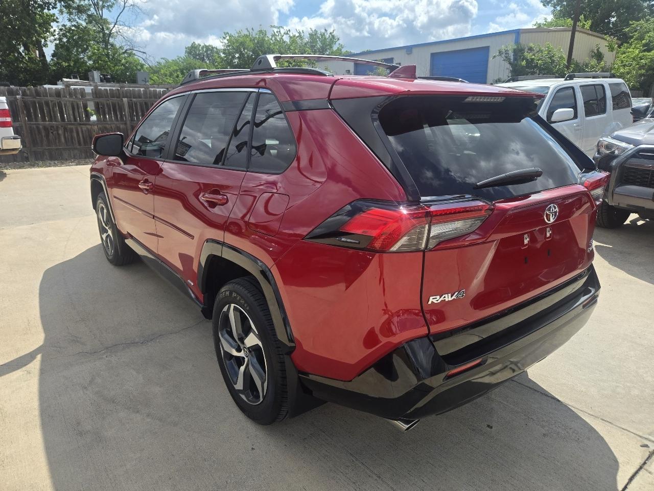 Toyota RAV4 Plug-In Hybrid SE (Natl) 2025