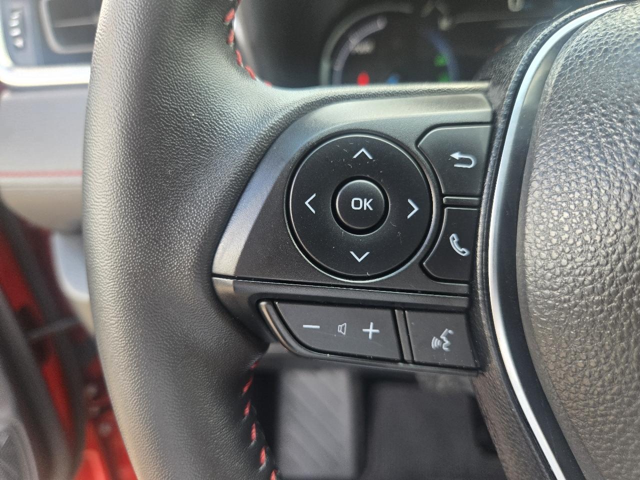 Toyota RAV4 Plug-In Hybrid SE (Natl) 2025