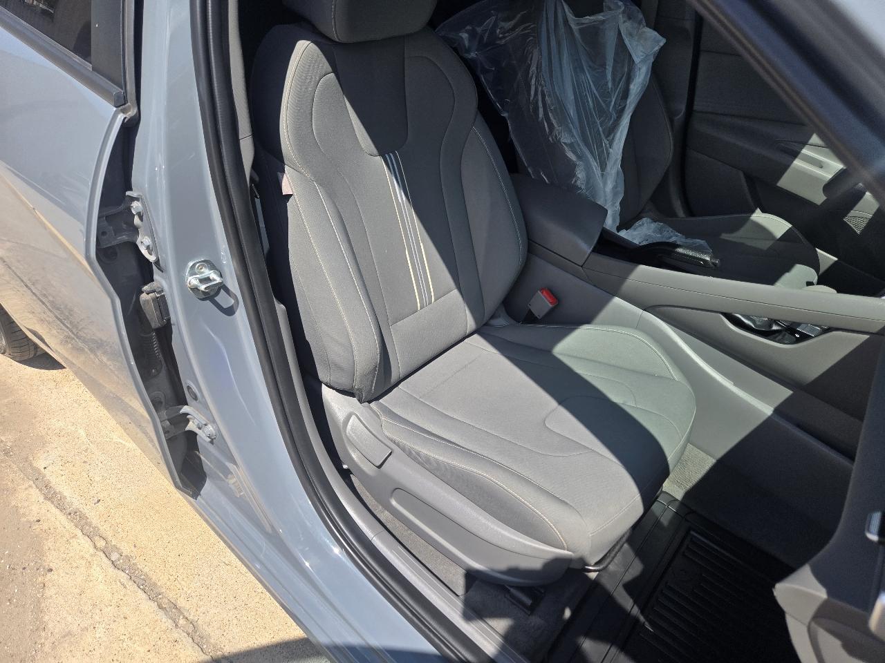 Hyundai Elantra SEL IVT *Ltd Avail* 2021