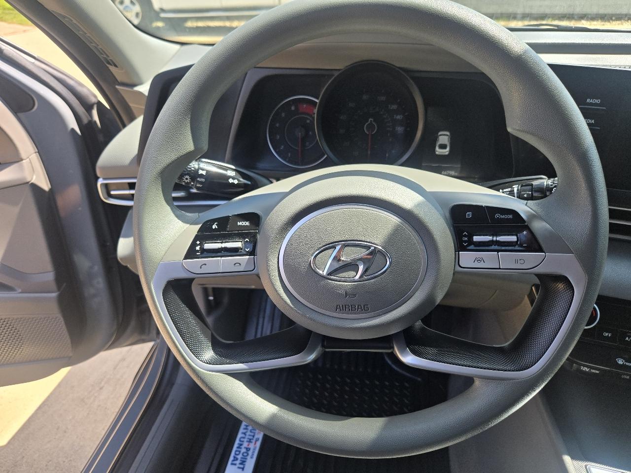 Hyundai Elantra SEL IVT *Ltd Avail* 2021
