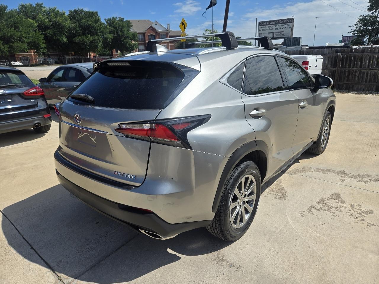 Lexus NX NX Turbo FWD 2017