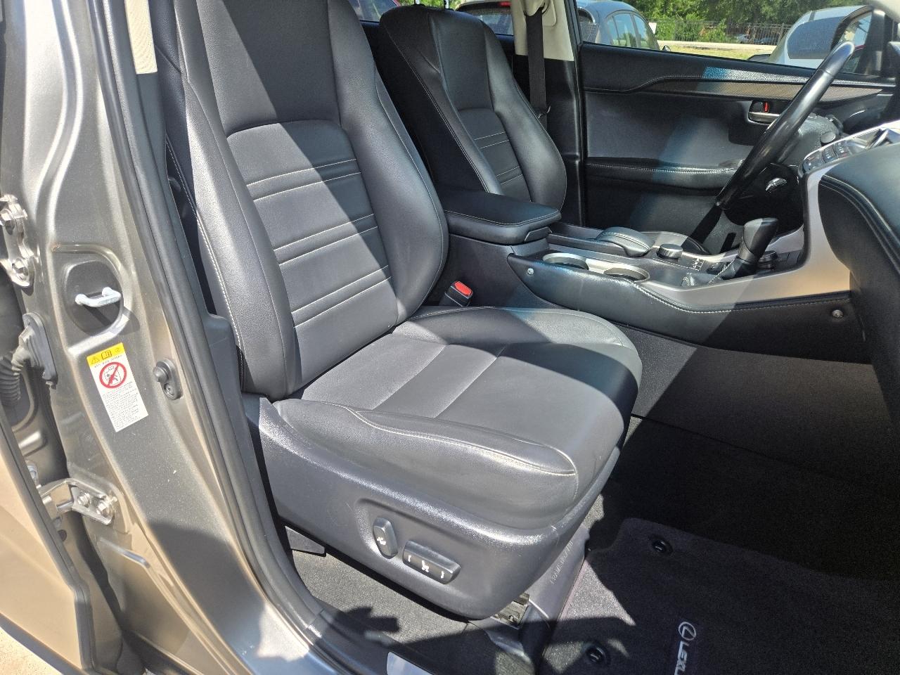 Lexus NX NX Turbo FWD 2017