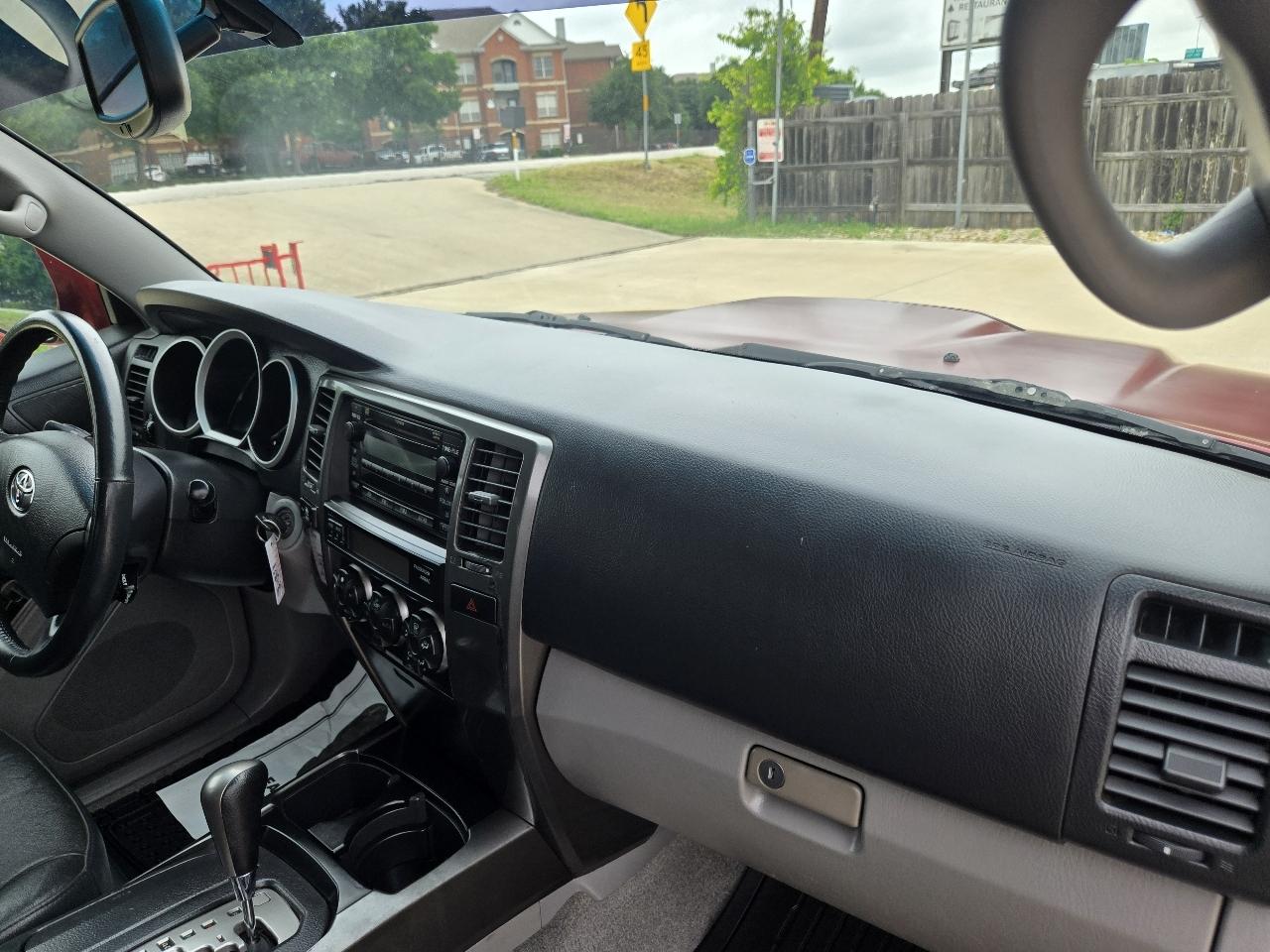 Toyota 4Runner 4dr SR5 V6 Auto (Natl) 2006