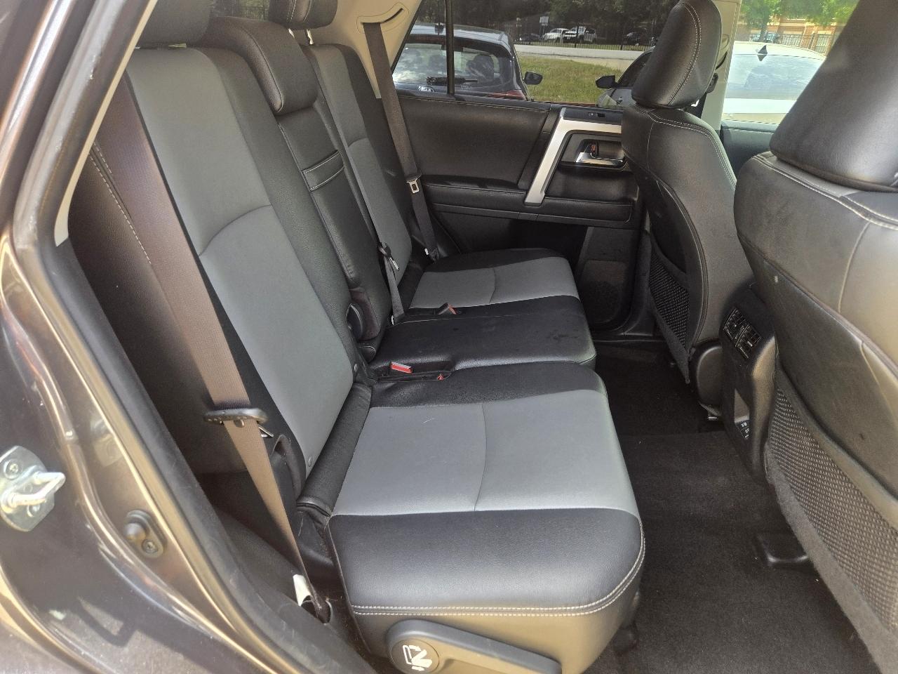 Toyota 4Runner TRD Off Road Premium 4WD (Natl) 2020