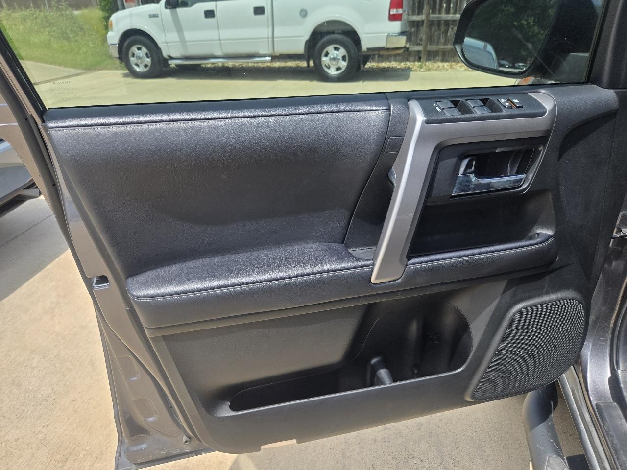 Toyota 4Runner TRD Off Road Premium 4WD (Natl) 2020