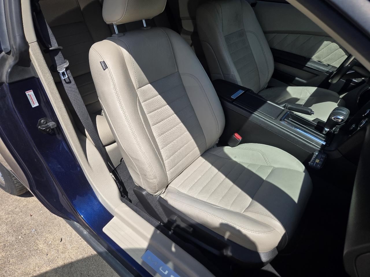 Ford Mustang 2dr Cpe V6 2011