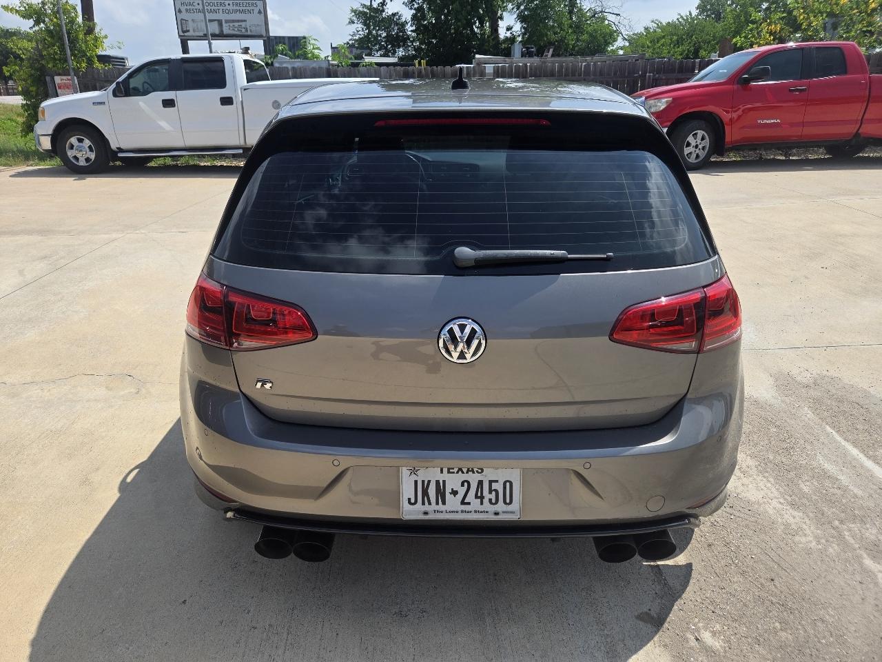 Volkswagen Golf R  2016