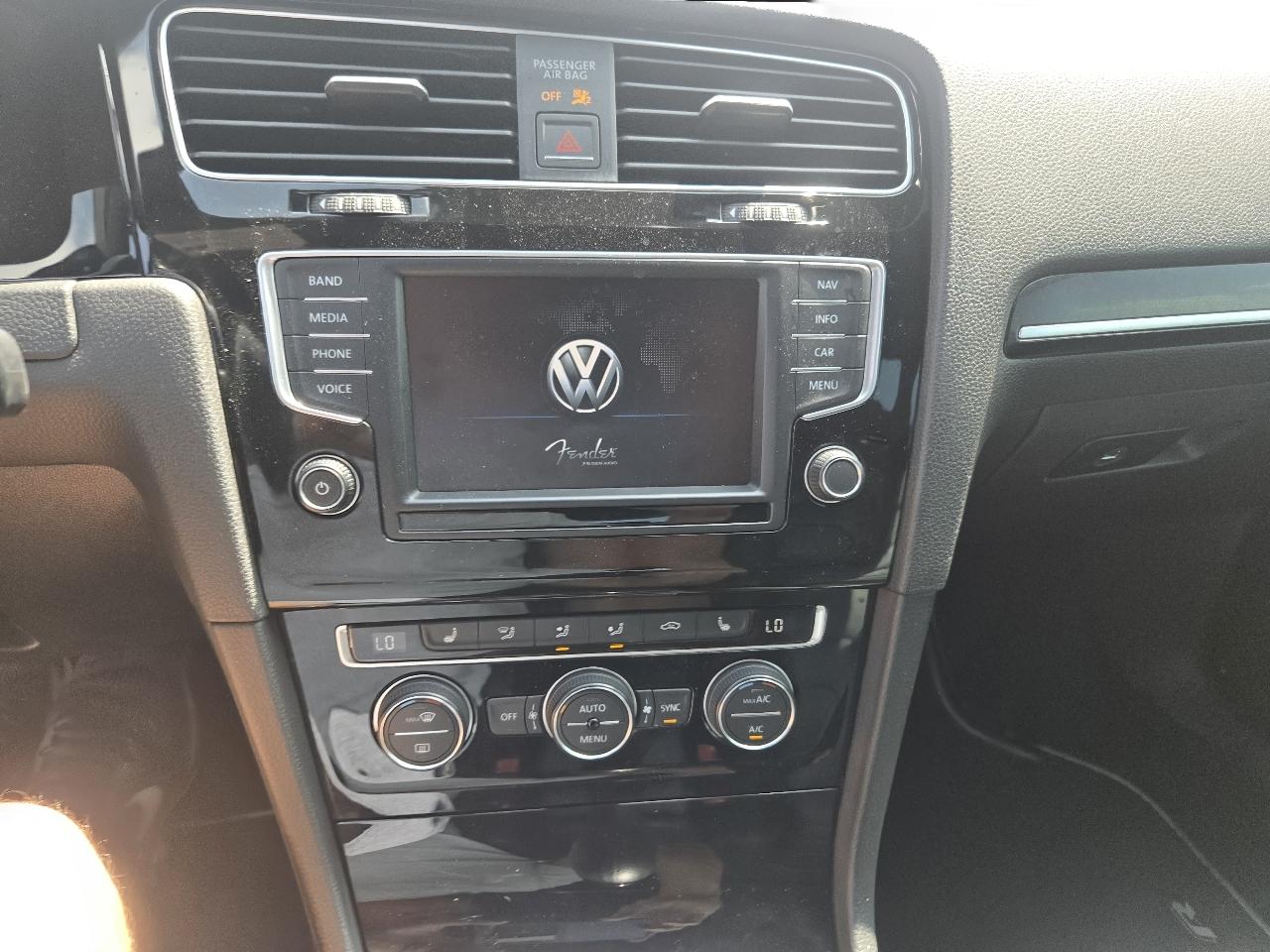 Volkswagen Golf R  2016
