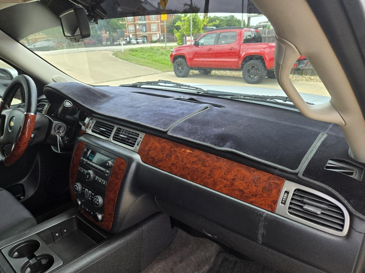 Chevrolet Tahoe 2WD 4dr LS 2014