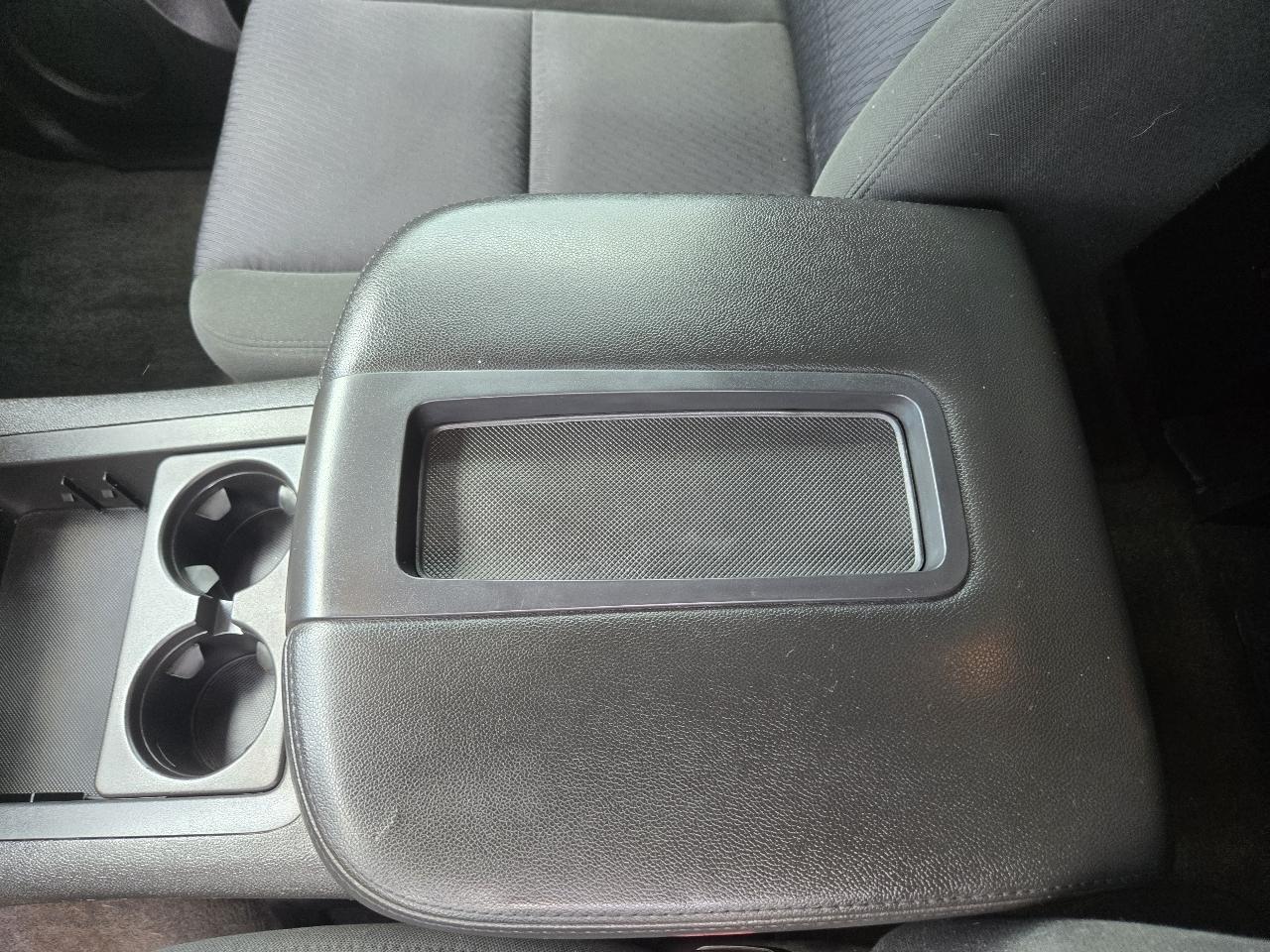 Chevrolet Tahoe 2WD 4dr LS 2014