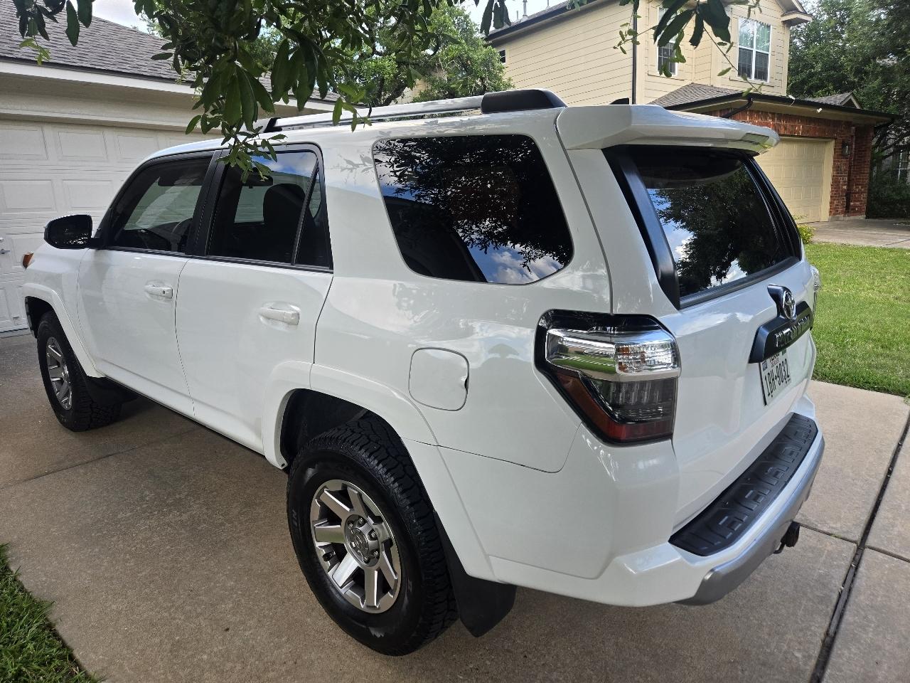 Toyota 4Runner 4WD 4dr V6 Trail (Natl) 2016