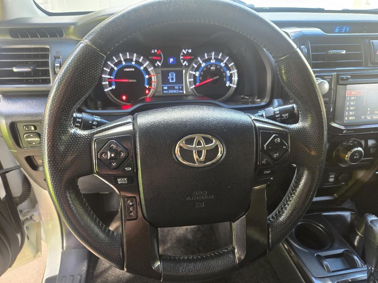 Toyota 4Runner 4WD 4dr V6 Trail (Natl) 2016