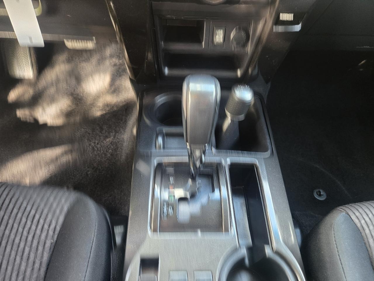 Toyota 4Runner 4WD 4dr V6 Trail (Natl) 2016