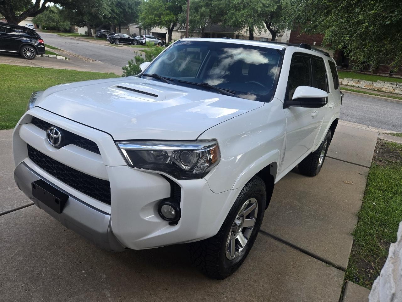 Toyota 4Runner 4WD 4dr V6 Trail (Natl) 2016