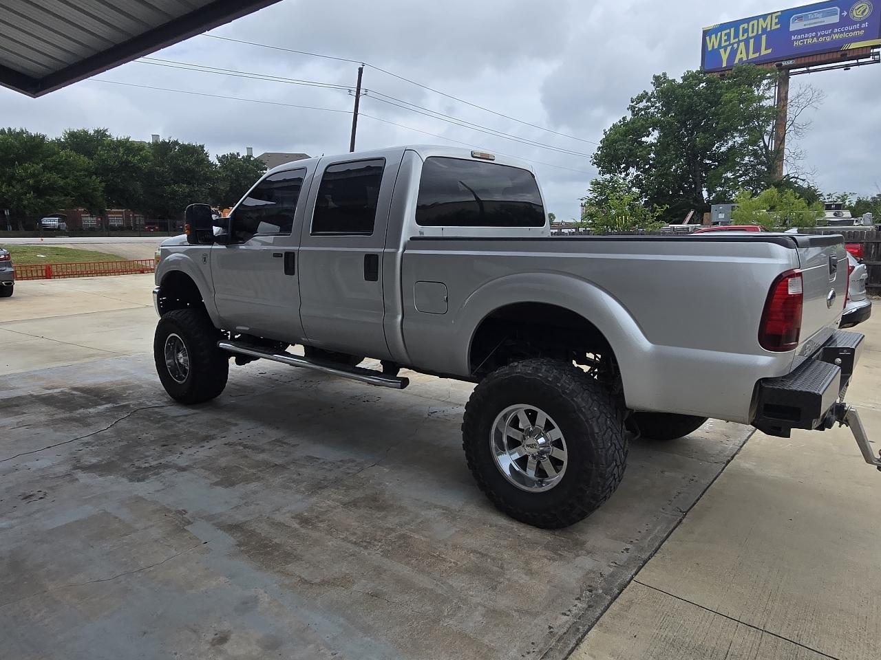 Ford Super Duty F-250 SRW  2012