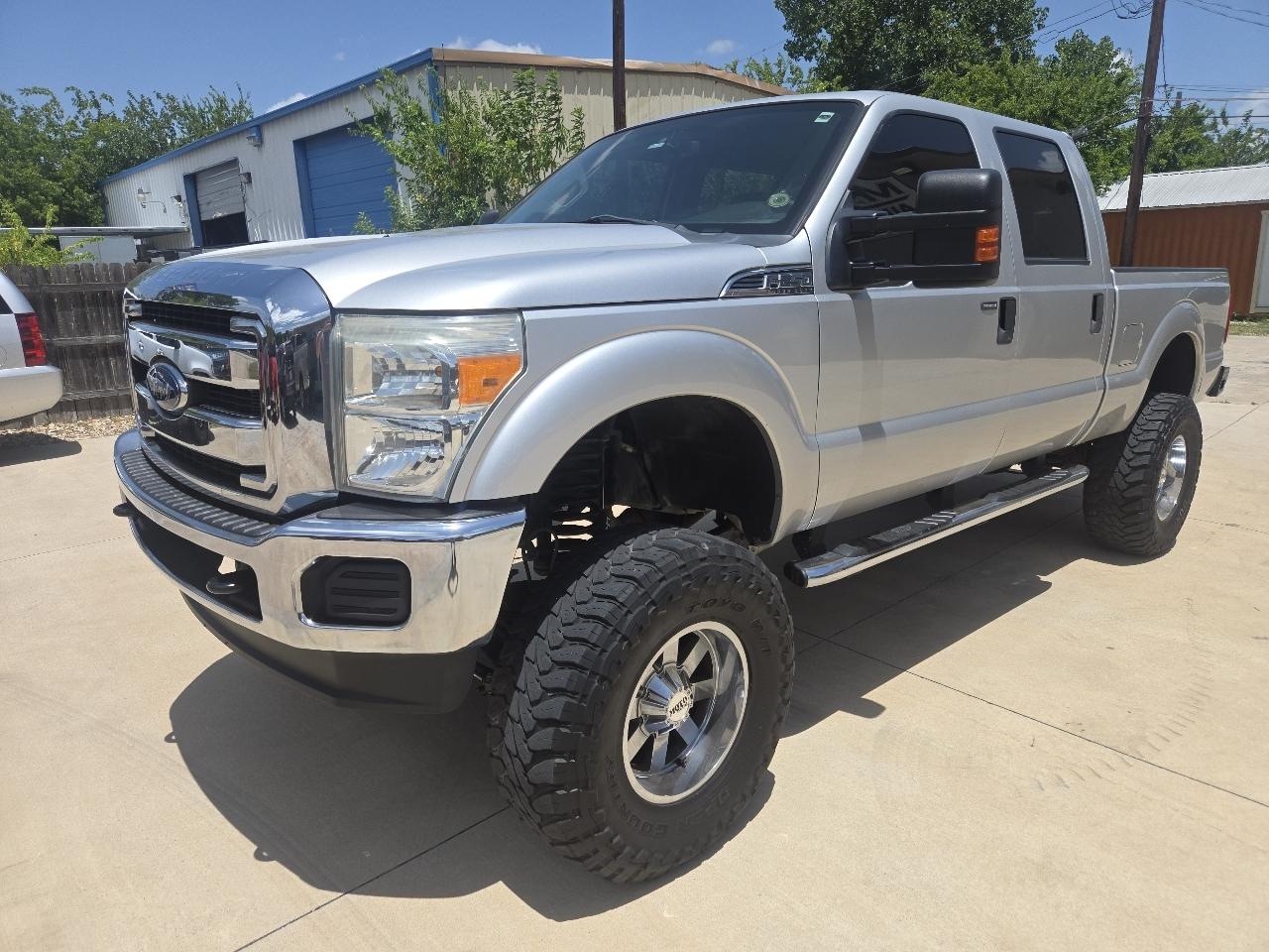 Ford Super Duty F-250 SRW  2012