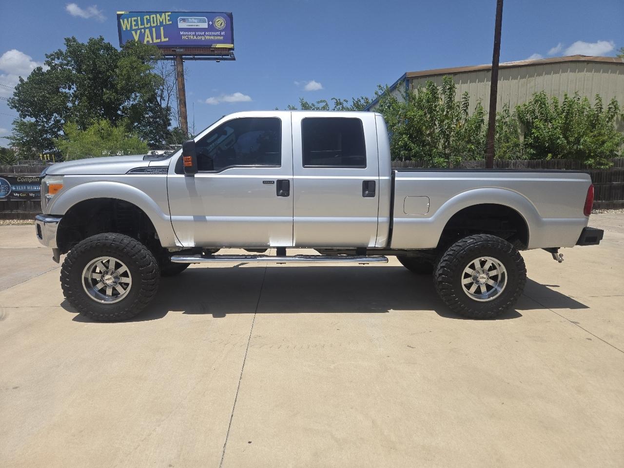 Ford Super Duty F-250 SRW  2012