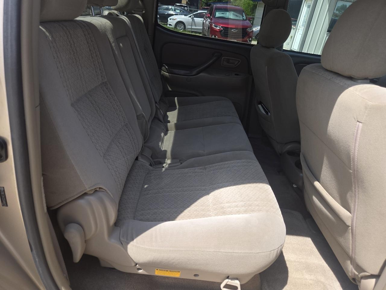 Toyota Tundra DoubleCab V8 SR5 (Natl) 2005