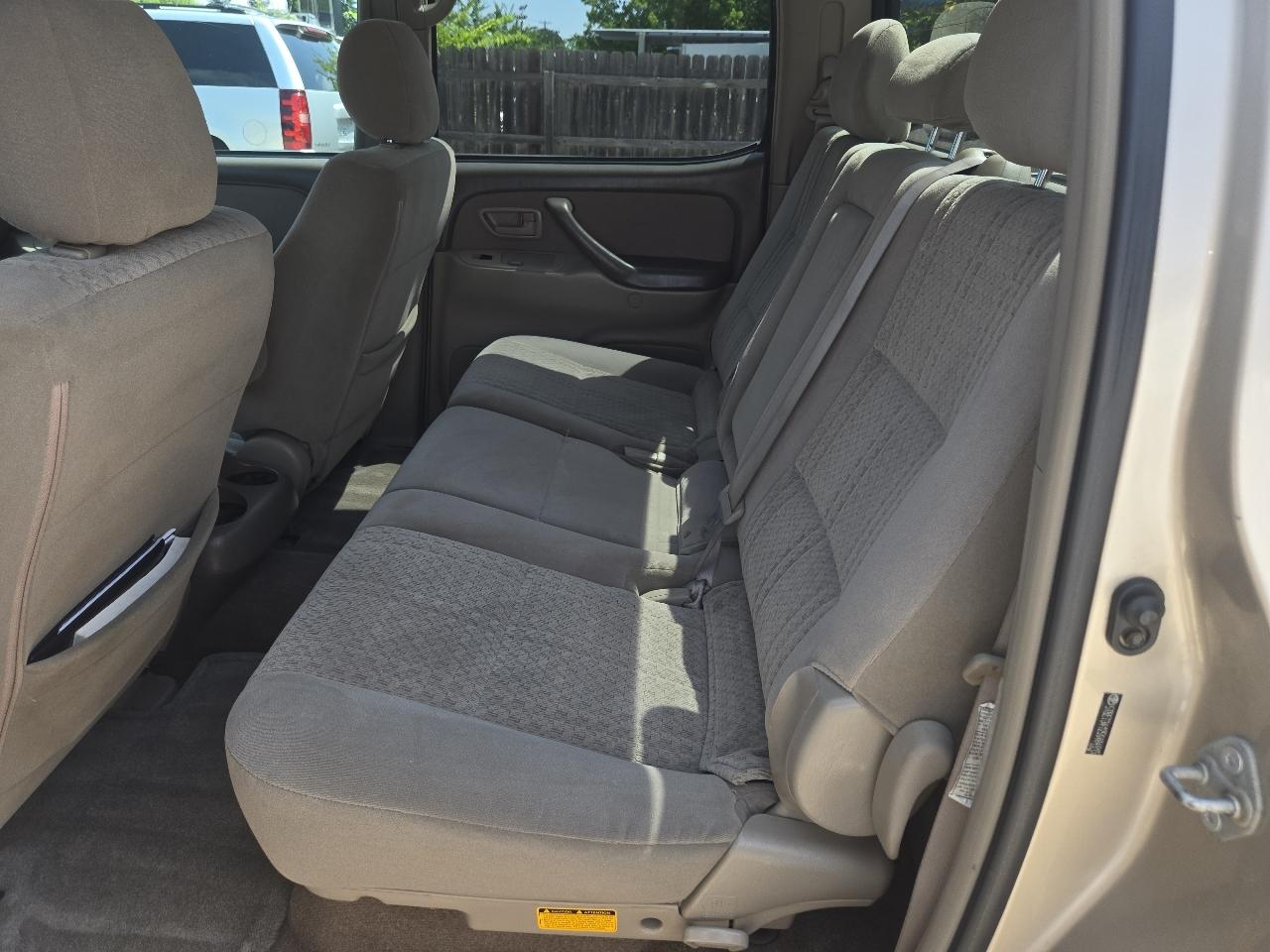 Toyota Tundra DoubleCab V8 SR5 (Natl) 2005