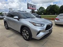 2020 Toyota Highlander 