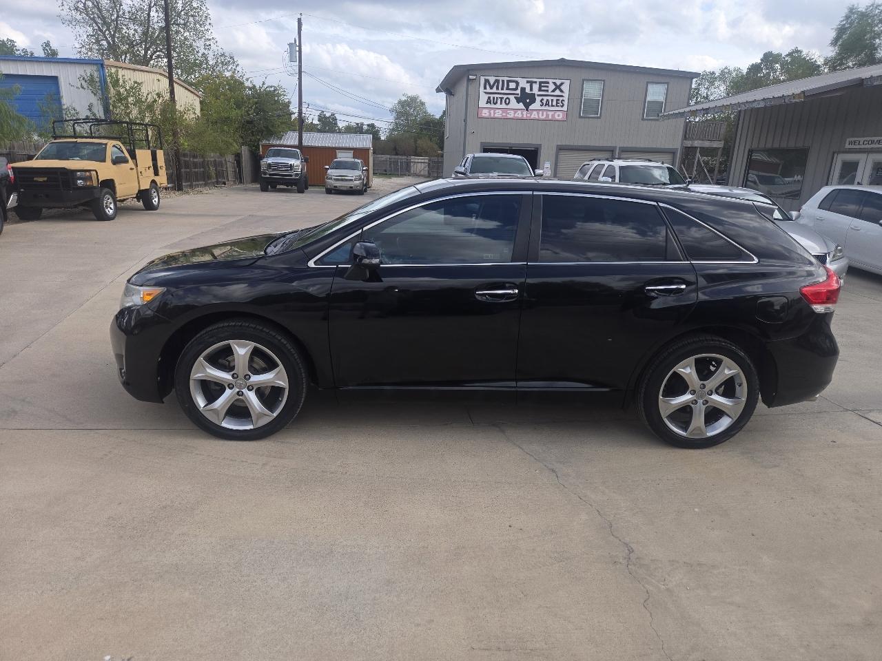 Toyota Venza 4dr Wgn V6 FWD LE (Natl) 2014