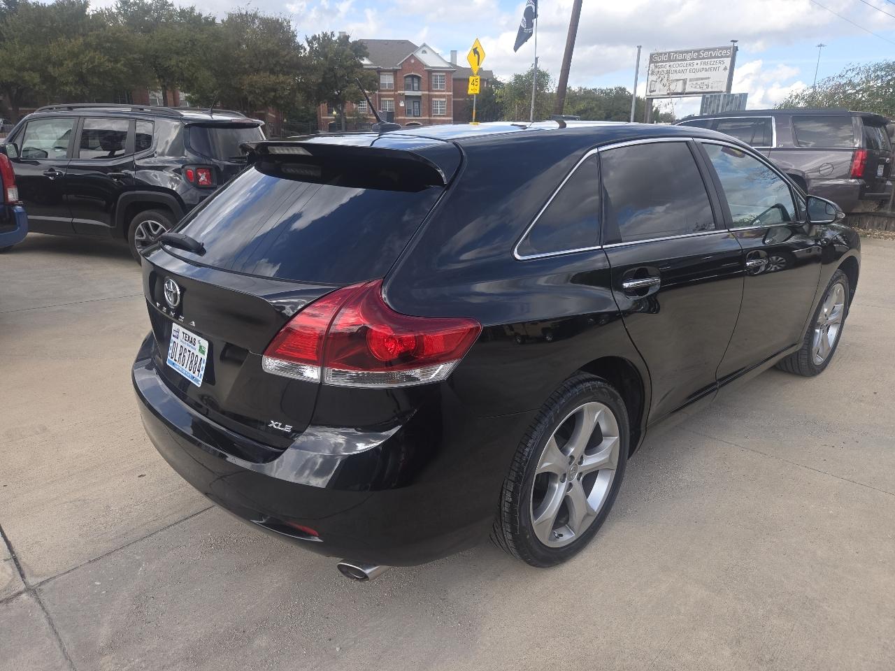 Toyota Venza 4dr Wgn V6 FWD LE (Natl) 2014