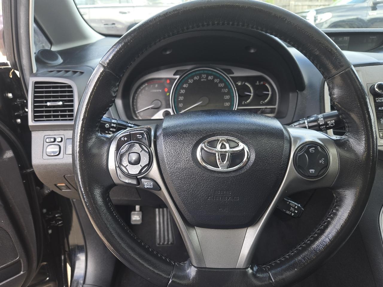 Toyota Venza 4dr Wgn V6 FWD LE (Natl) 2014