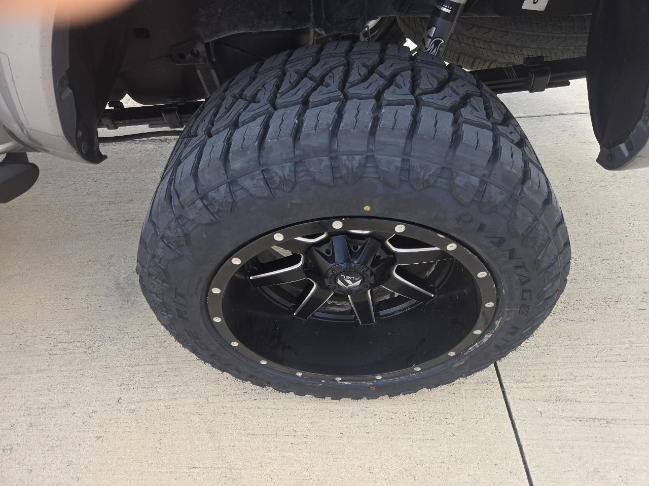 Toyota Tacoma TRD Off Road Double Cab 5' Bed V6 4x2 AT (Natl) 2018