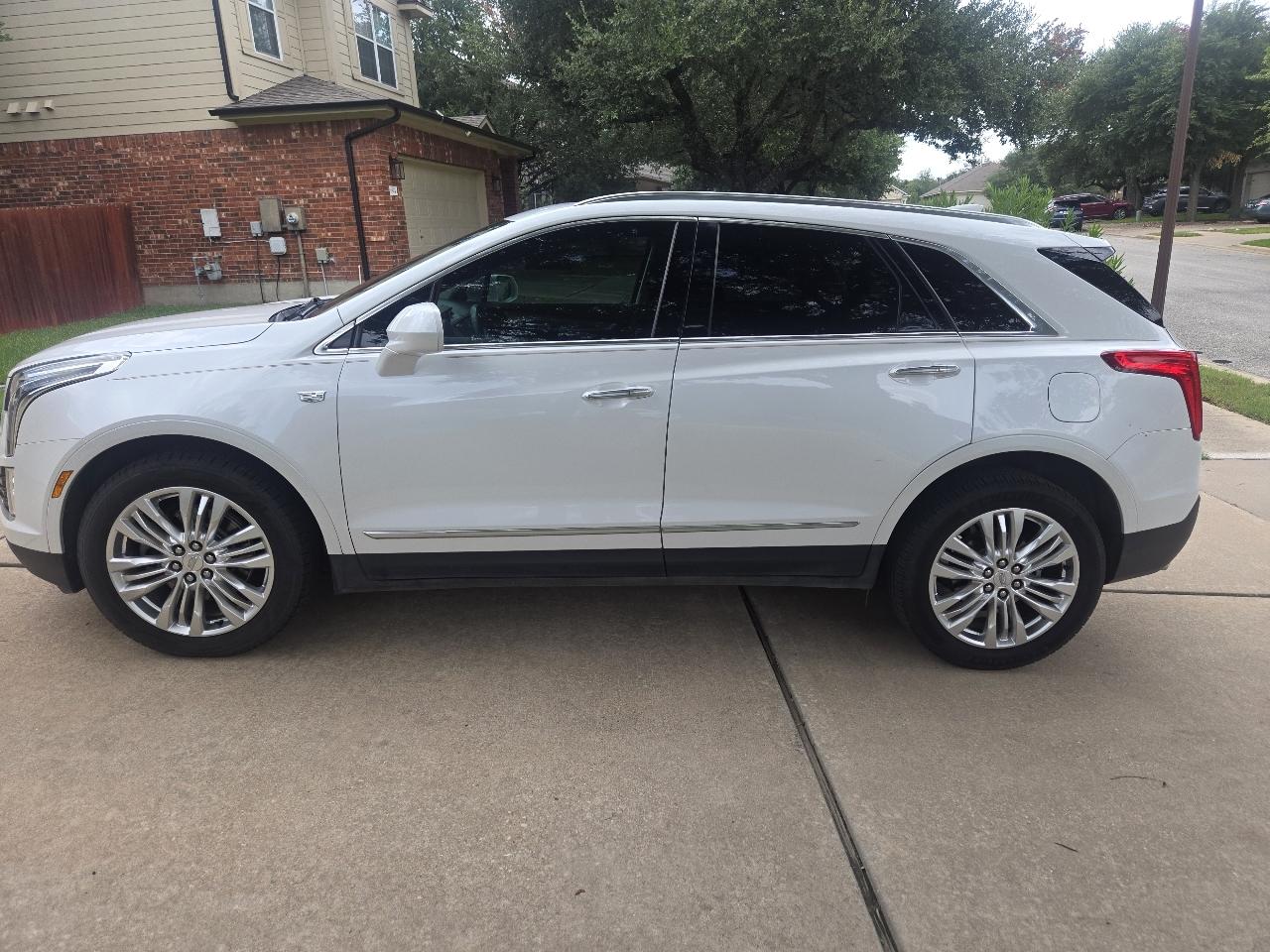 Cadillac XT5 FWD 4dr Premium Luxury 2017