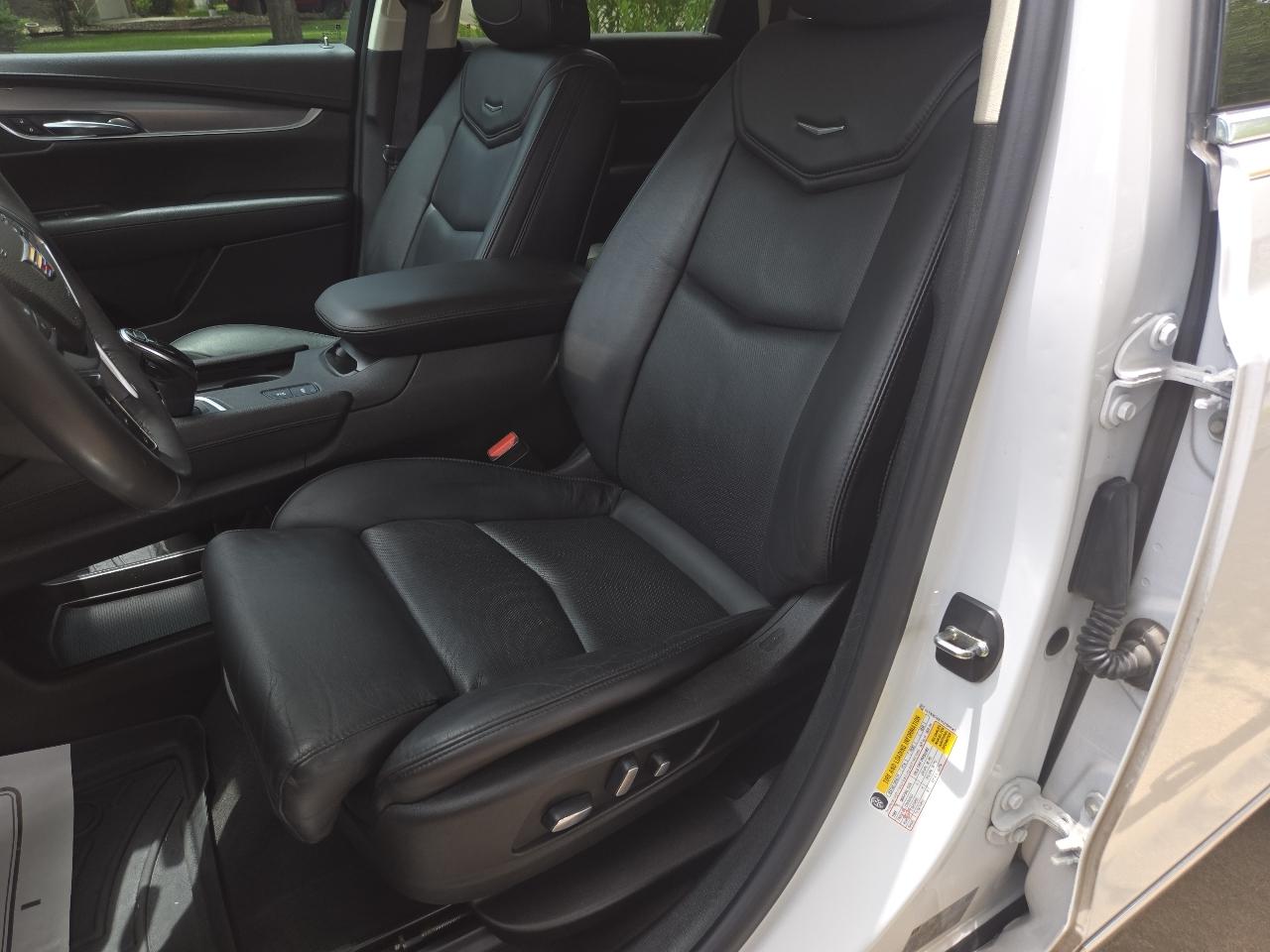 Cadillac XT5 FWD 4dr Premium Luxury 2017