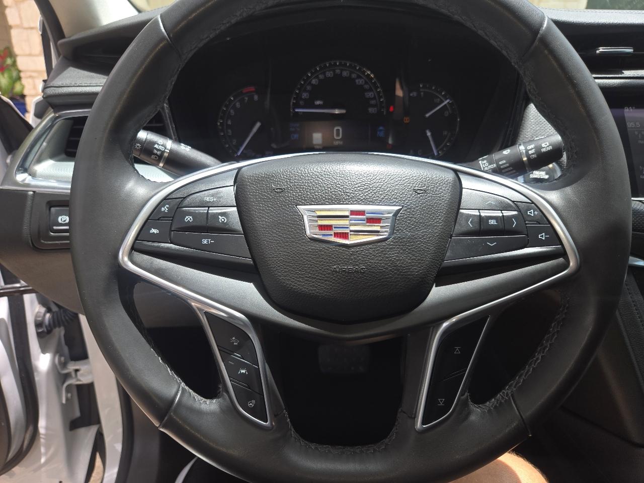 Cadillac XT5 FWD 4dr Premium Luxury 2017