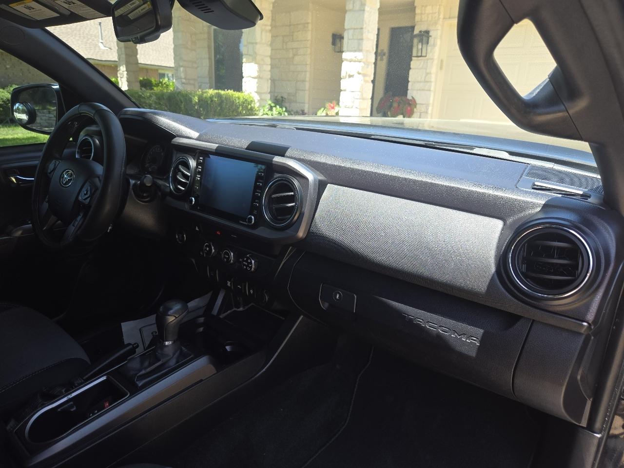 Toyota Tacoma 2WD TRD Off Road Double Cab 5' Bed V6 AT (Natl) 2020