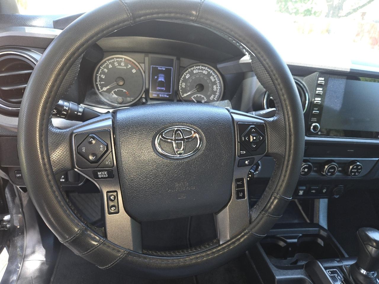 Toyota Tacoma 2WD TRD Off Road Double Cab 5' Bed V6 AT (Natl) 2020