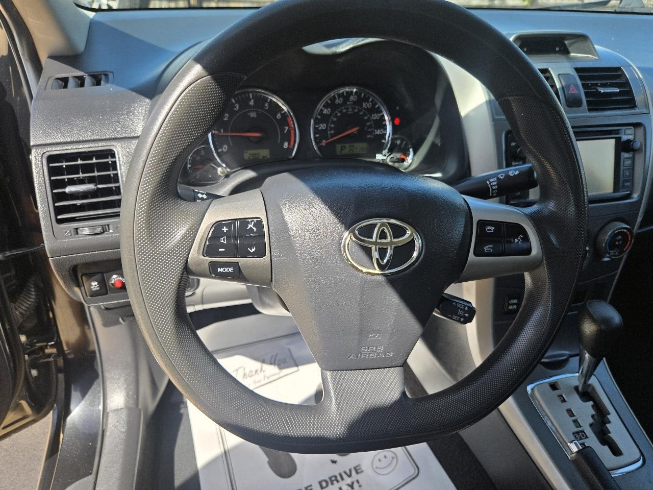 Toyota Corolla 4dr Sdn S Auto (Natl) 2013