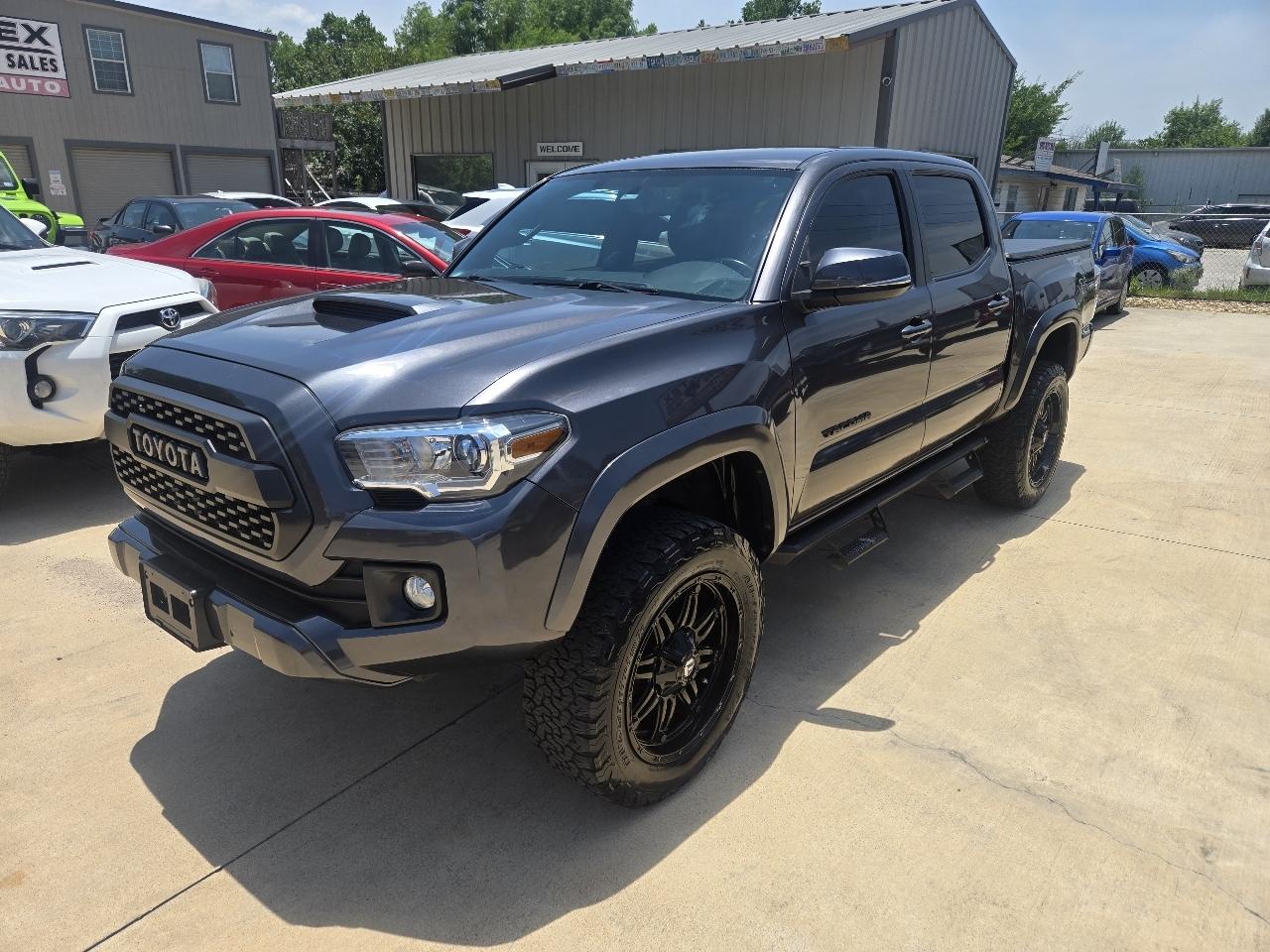 Toyota Tacoma TRD Sport Double Cab 2WD 2017
