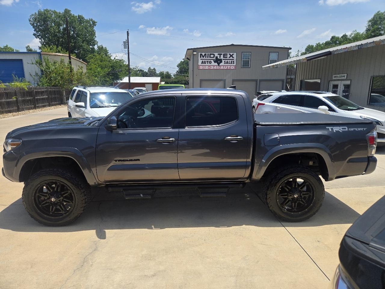 Toyota Tacoma TRD Sport Double Cab 2WD 2017