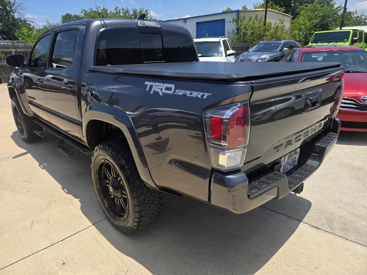 Toyota Tacoma TRD Sport Double Cab 2WD 2017