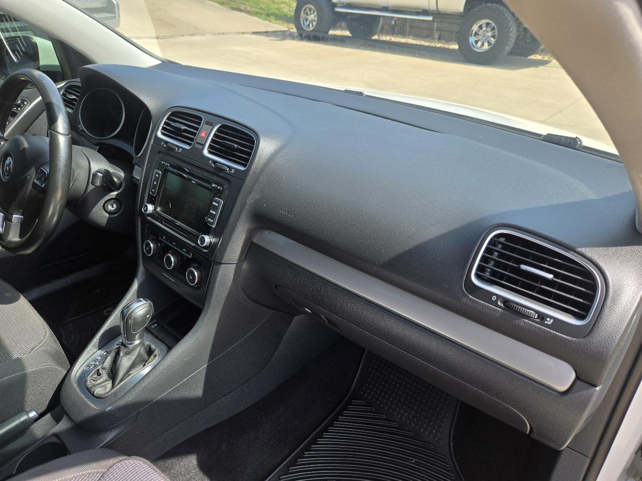 Volkswagen Golf 4dr HB DSG TDI 2013