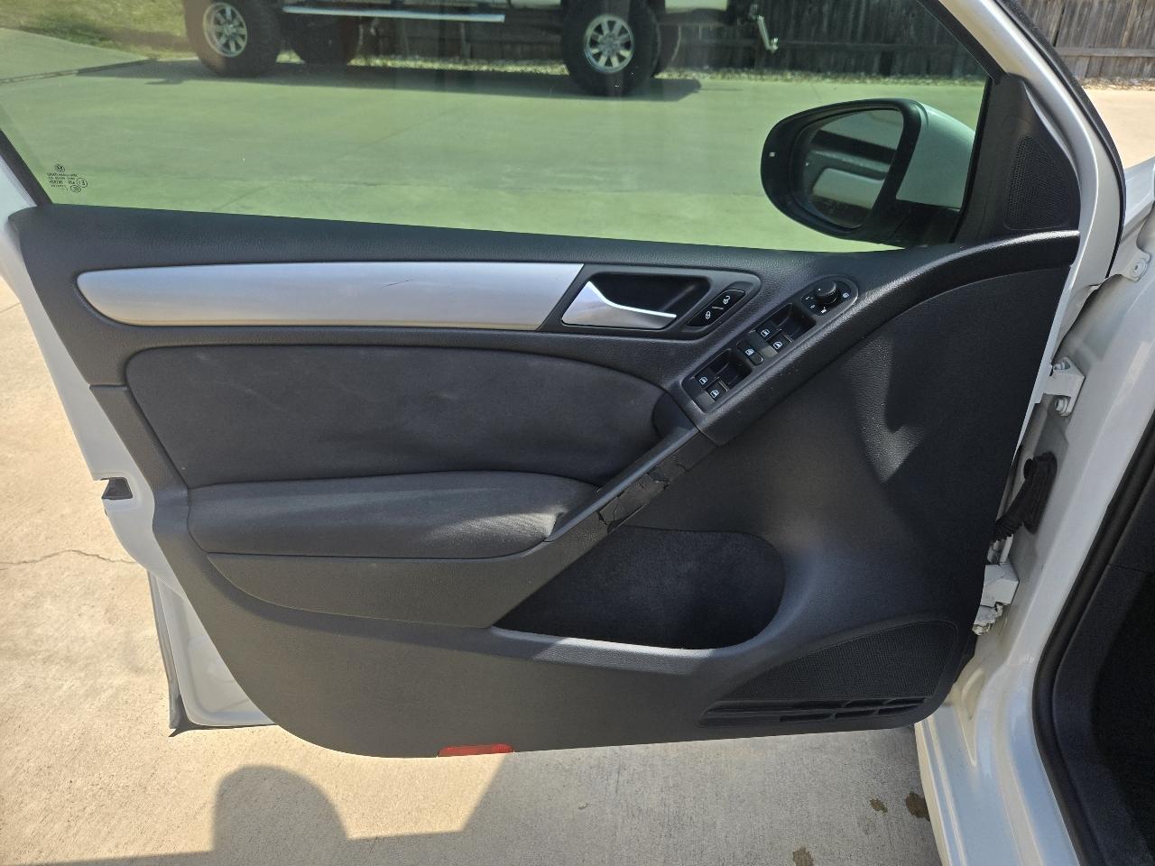 Volkswagen Golf 4dr HB DSG TDI 2013